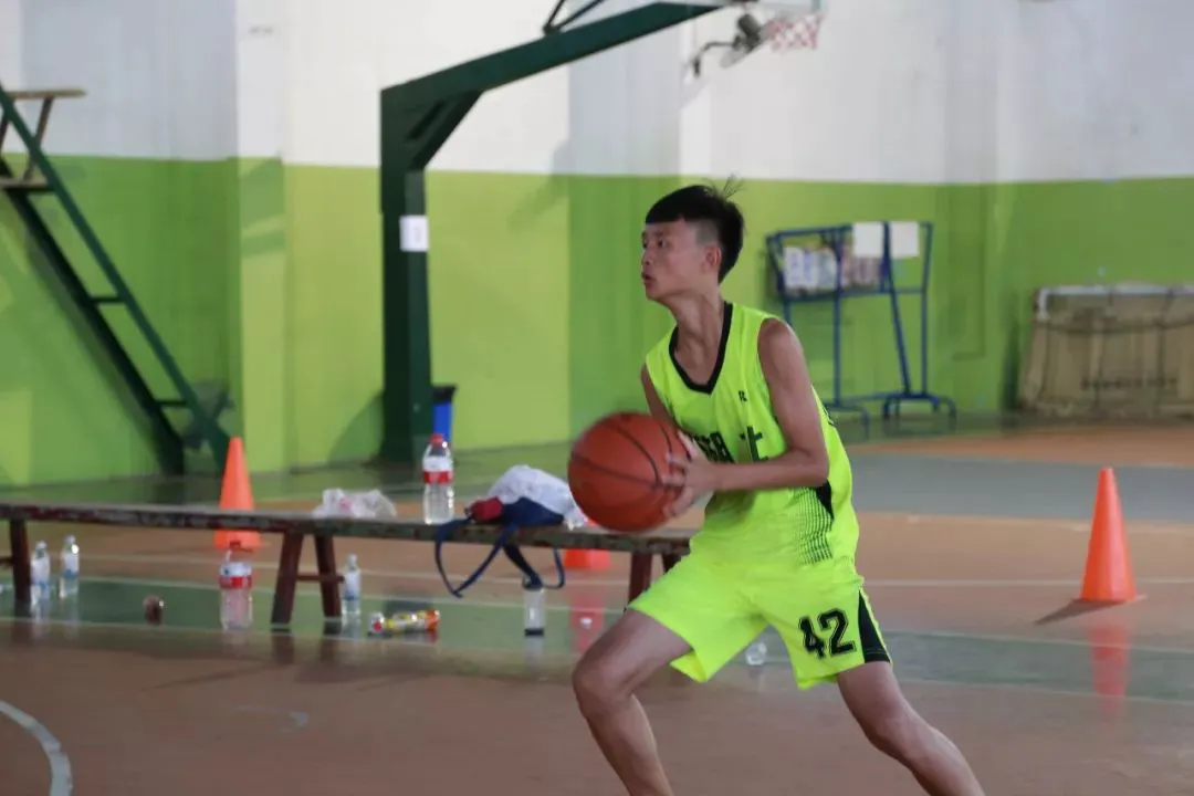 篮球教练队长训练计划书范文怎么写_0